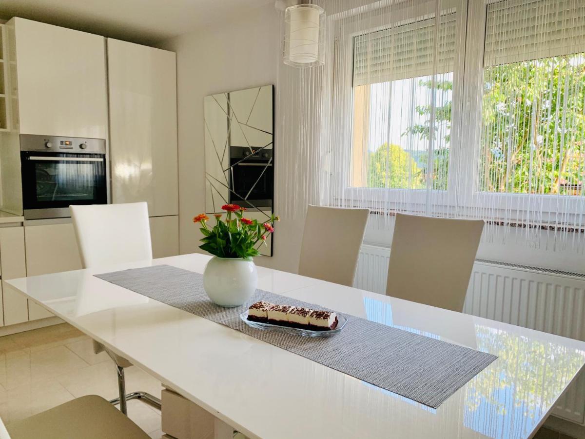Apartman Korina Otočac Exterior foto